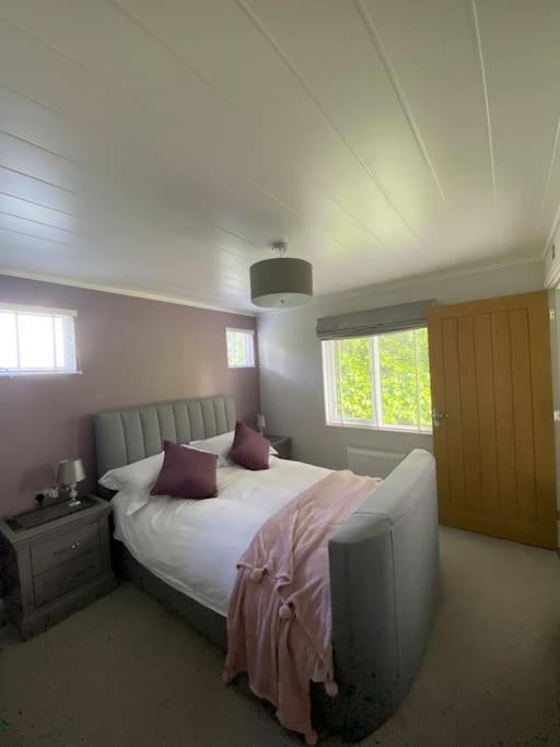 Gorstage Meadows Luxury 2 Bedroom Lodge In Rural Cheshire Hartford  Exterior photo