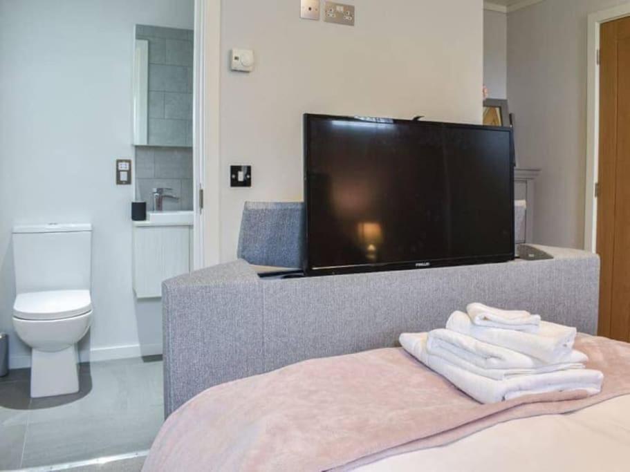 Gorstage Meadows Luxury 2 Bedroom Lodge In Rural Cheshire Hartford  Exterior photo